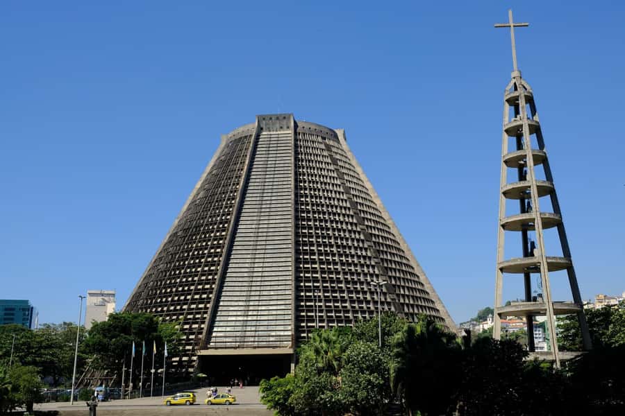 Rio de Janeiro: Downtown Walking Tour with Cruise Tickets - Who Should Book This Rio Centro and Bay Cruise Tour