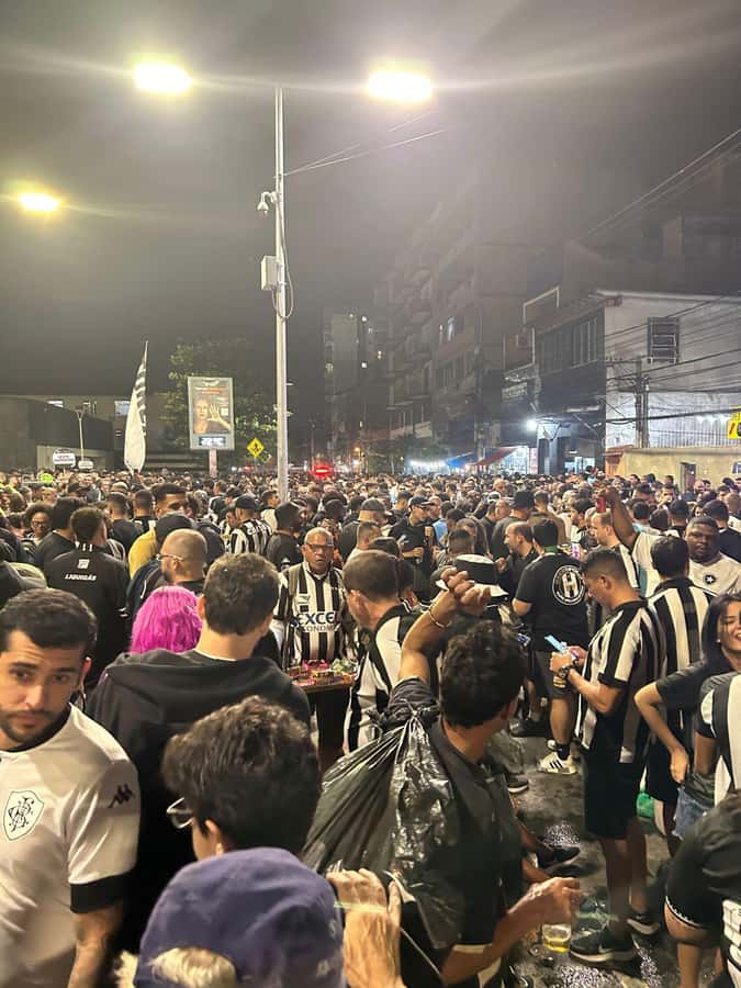 Rio de Janeiro: Enjoy a Botafogo soccer game with Locals - Botafogo in Rio: why this game feels different