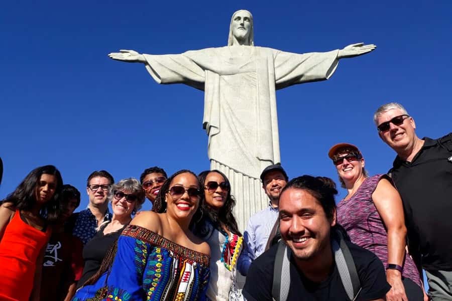 Rio de Janeiro Full-Day Sightseeing Tour - Ipanema lunch break: a reset, not just food