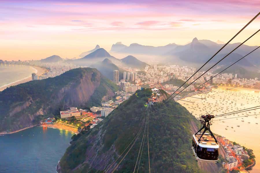 Rio de Janeiro Full-Day Sightseeing Tour - Centro Rio and Lapa: from Maracanã area to the Selarón steps