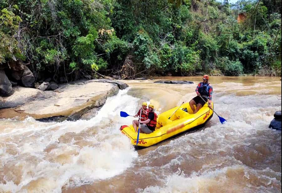 Rio de Janeiro: Guided River Rafting Tour - On the River: What the 12 km Descent Actually Feels Like