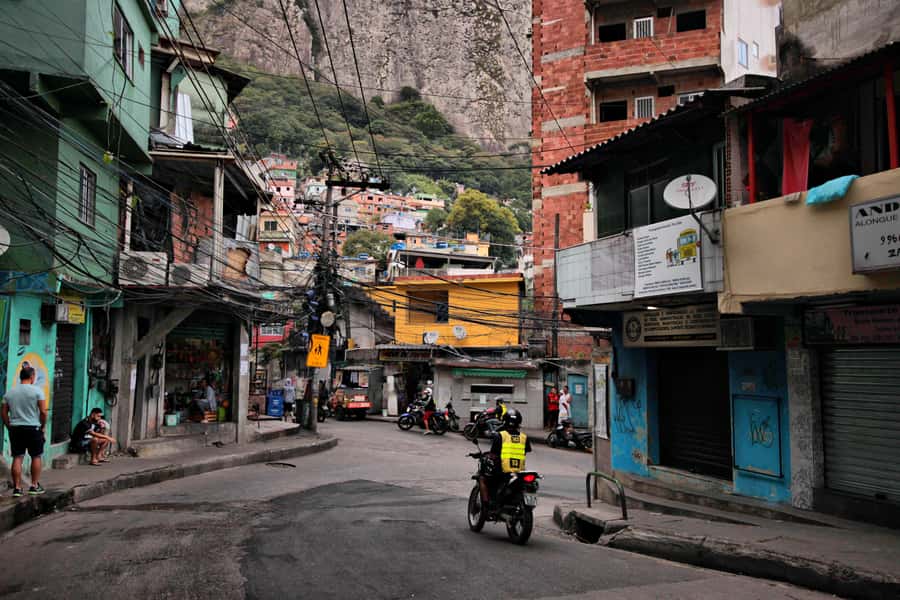 Rio De Janeiro: Half-Day Rocinha Favela Walking Tour - Price and value: what $35 gets you in real-world terms