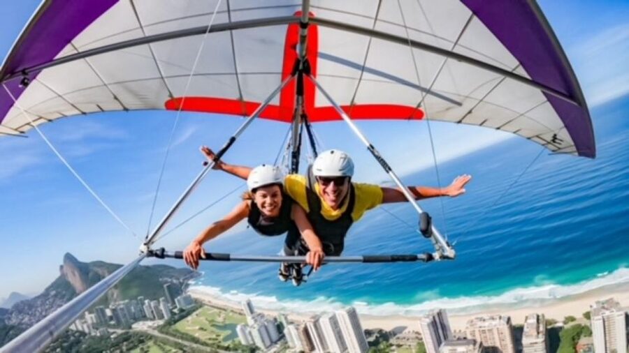 Rio de Janeiro: Hang Gliding Adventure - The Pedra Bonita launch: 7 steps, then smooth flight