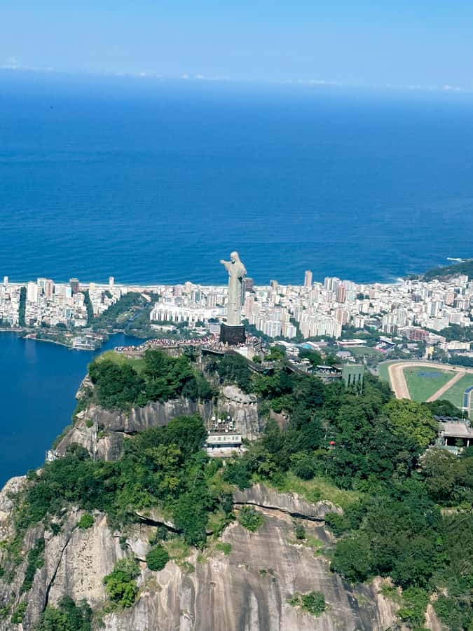 Rio de Janeiro: Helicopter Flight Christ the Redeemer 30 min - Price and value for a 30-minute shared helicopter flight