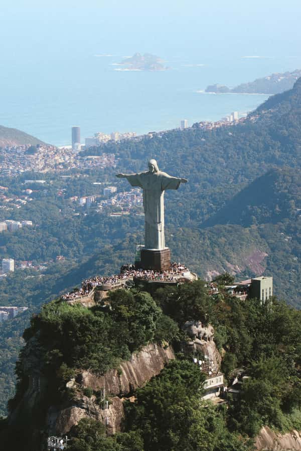Rio de Janeiro: Helicopter Tour with an unforgettable view - Rodrigo de Freitas Lagoon and Rio’s green-blue contrast