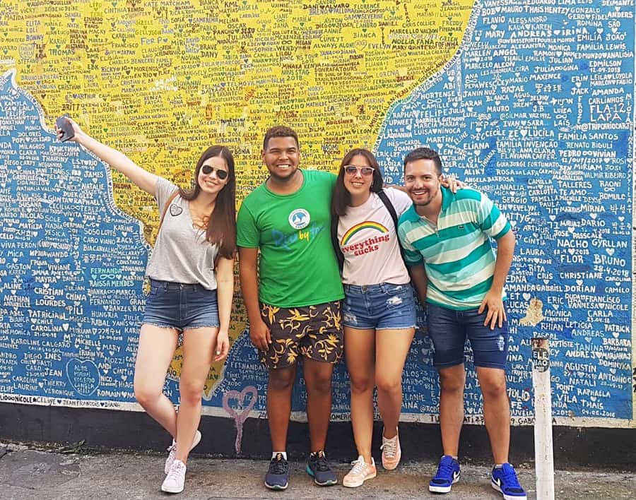 Rio de Janeiro: Historical Downtown and Lapa Walking Tour - Guides and small-group pacing: why the conversation matters