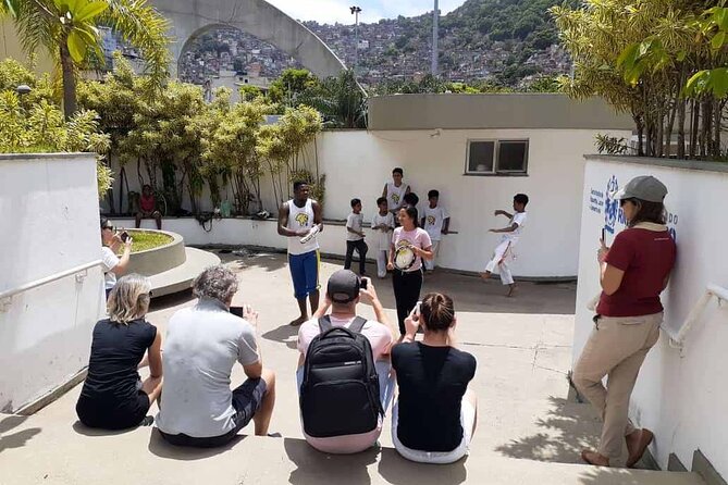 Rio de Janeiro - Jeep Tour Favela da Rocinha - Craft fair and open market: turning your curiosity into support
