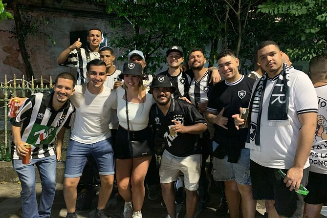Rio de Janeiro: Join a Botafogo soccer game with transport - Price and value: what $109.63 buys you for 5 hours