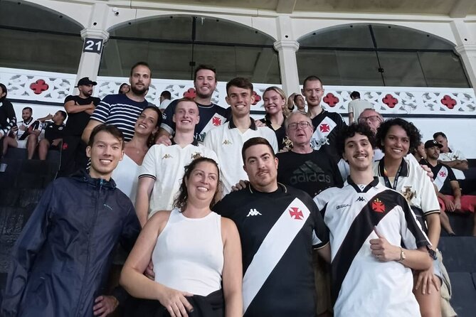 Rio de Janeiro: Join a Vasco da Gama soccer game with local guide - The 7:00 pm start, the pacing, and how to plan your evening
