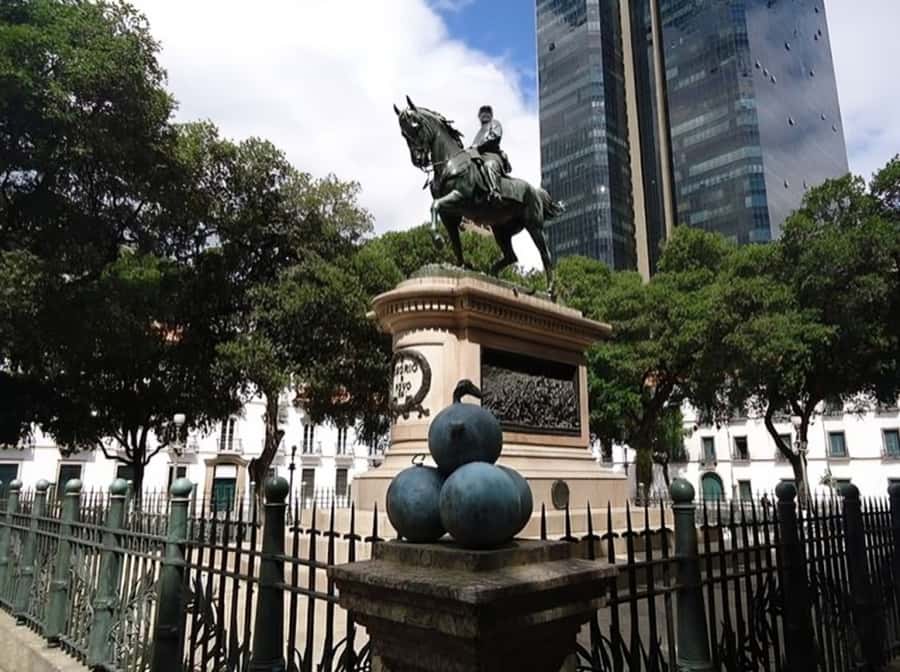 Rio de Janeiro : Must-See Sites Walking Tour With A Guide - Centro, Rio de Janeiro: the big-picture walk that ties it all together