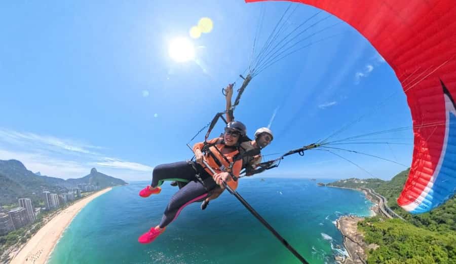 Rio de Janeiro: paragliding - What to wear and bring, so you stay comfortable in Rio heat