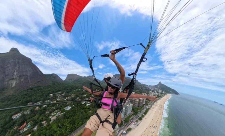 Rio de Janeiro: paragliding - Should you book paragliding from Pedra Bonita and São Conrado?