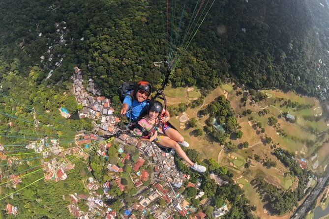 Rio de janeiro : Paragliding Tandem Flights over Rio - Safety and comfort: what matters in a tandem flight
