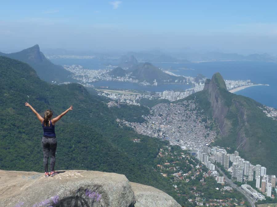 Rio de Janeiro: Pedra da Gávea Hiking Tour - The ascent route: basic climbing, plus the Carrasqueira obstacles