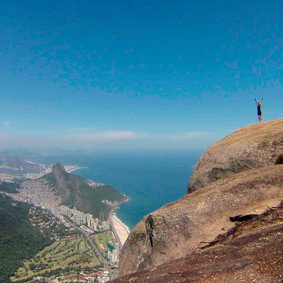 Rio de Janeiro: Pedra da Gávea Hiking Tour - Summit views at 842 meters: Rio, Guanabara Bay, and the far mountains