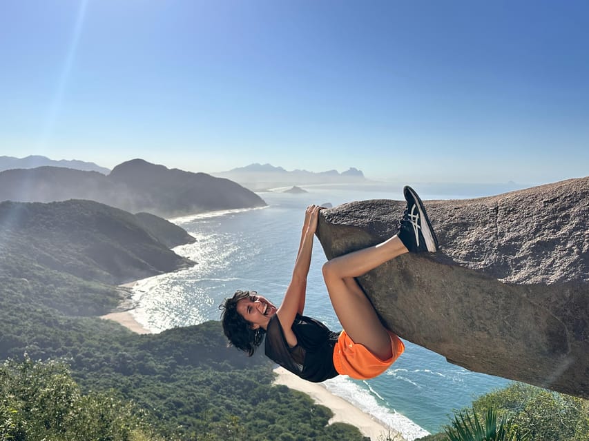 Rio de Janeiro: Pedra do Telégrafo trail and beach stop - Coming down and passing the secret beaches: Prainha and Grumari first