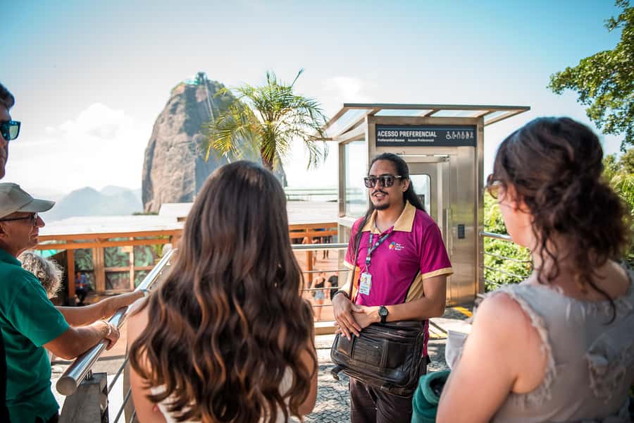 Rio de Janeiro: Private Custom 9-hour Unforgettable tour - Santa Teresa: the art streets part of Rio’s personality
