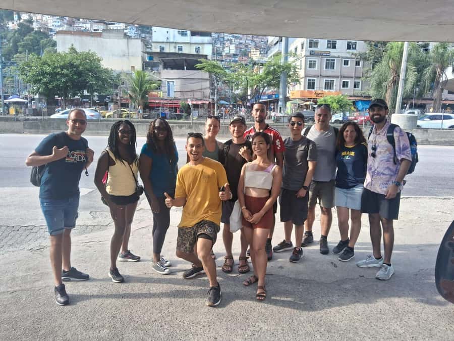 Rio de Janeiro: Rocinha Favela Walking Tour with Local Guide - The Walk Inside Rocinha: What the Two Hours Feels Like