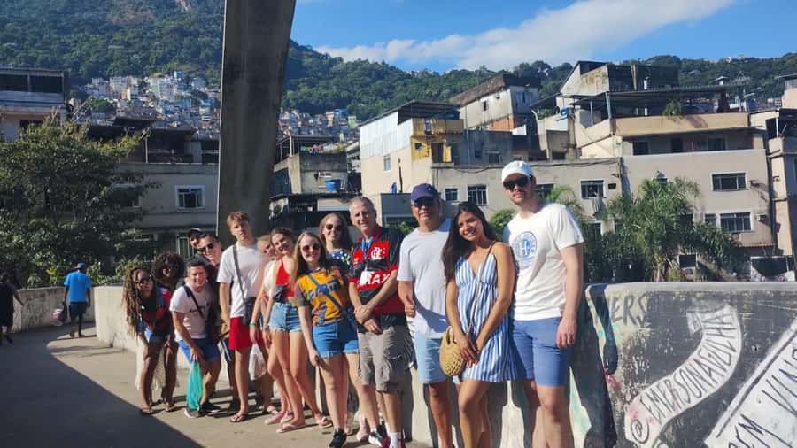 Rio de Janeiro: Rocinha Favela Walking Tour with Local Guide - Safety and Respect: The Rules You Should Follow