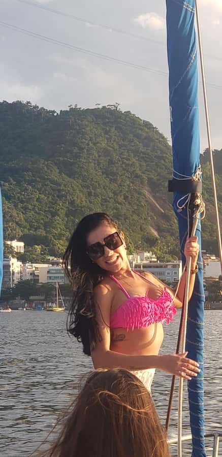 Rio de Janeiro: Sailing Sunset Tour with Snacks and Drinks - Who this sailing tour is best for