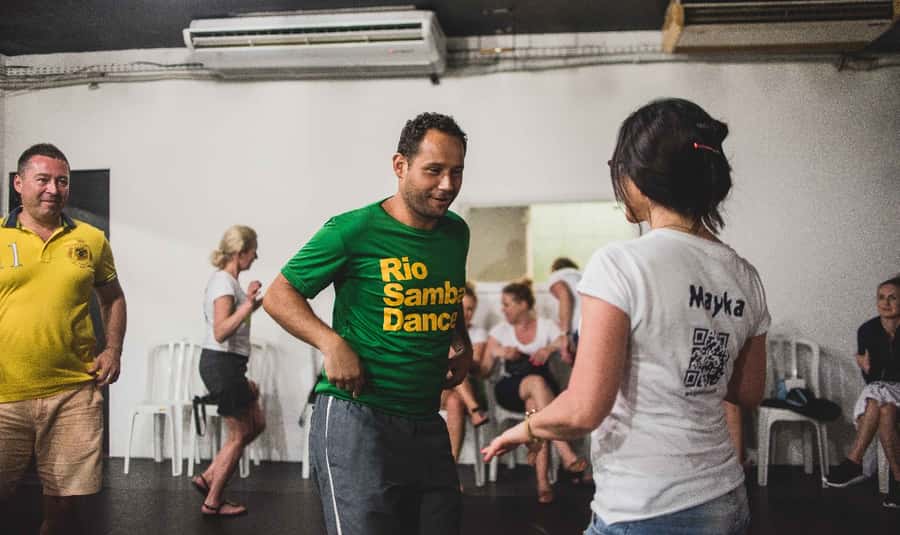 Rio de Janeiro: Samba Class in Copacabana - What You’ll Learn: Steps, Timing, and Samba No Pé Basics
