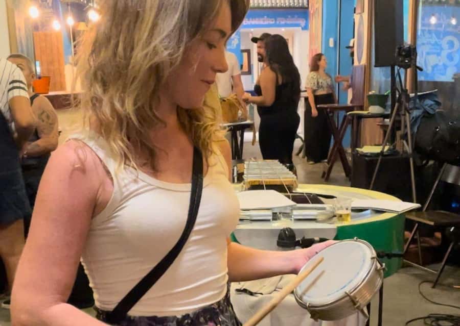 Rio de Janeiro: Samba Night Private Tour with locals in Lapa - Price and value: why $77 can make sense for a 3-hour night out