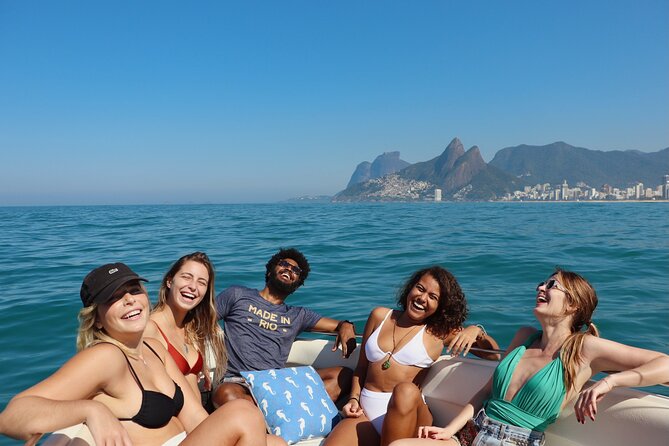 Rio de Janeiro: Shared Speedboat Tour with Beer Included! - Urca meeting point, what to expect when you arrive