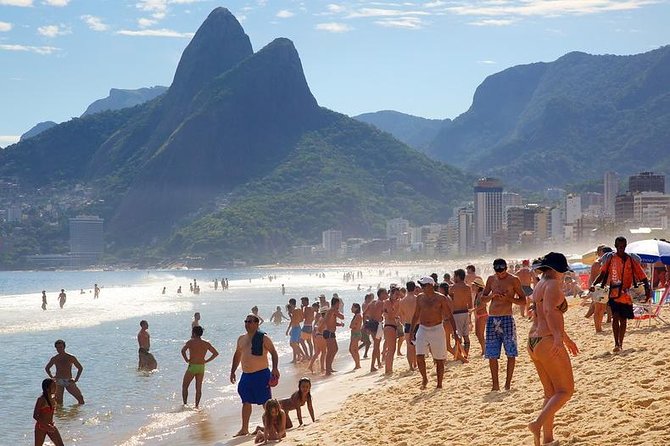 Rio de Janeiro Shore Excursion: Post-Cruise 4-hour Private Tour - Leblon: the calmer southern-coast counterpart