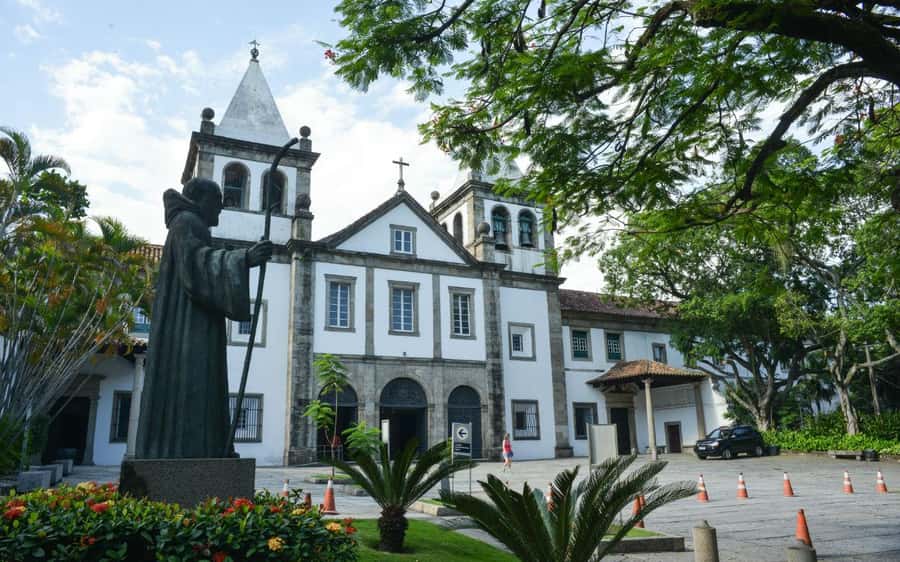 Rio de Janeiro: Skip-The-Line Private Sugarloaf & City Tour - Should You Book This Rio Sugar Loaf and City Tour?