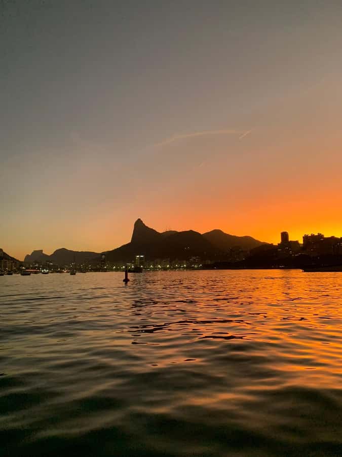 Rio de Janeiro: SpeedBoat Tour - Sunset with Beer - Key highlights that make this tour worth your time