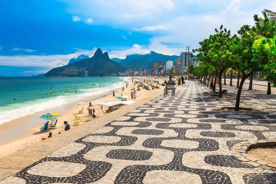 Rio de Janeiro: Sugarloaf Mountain & Beaches Half-Day Tour - The Beach Drive Past Leblon, Ipanema, and Copacabana