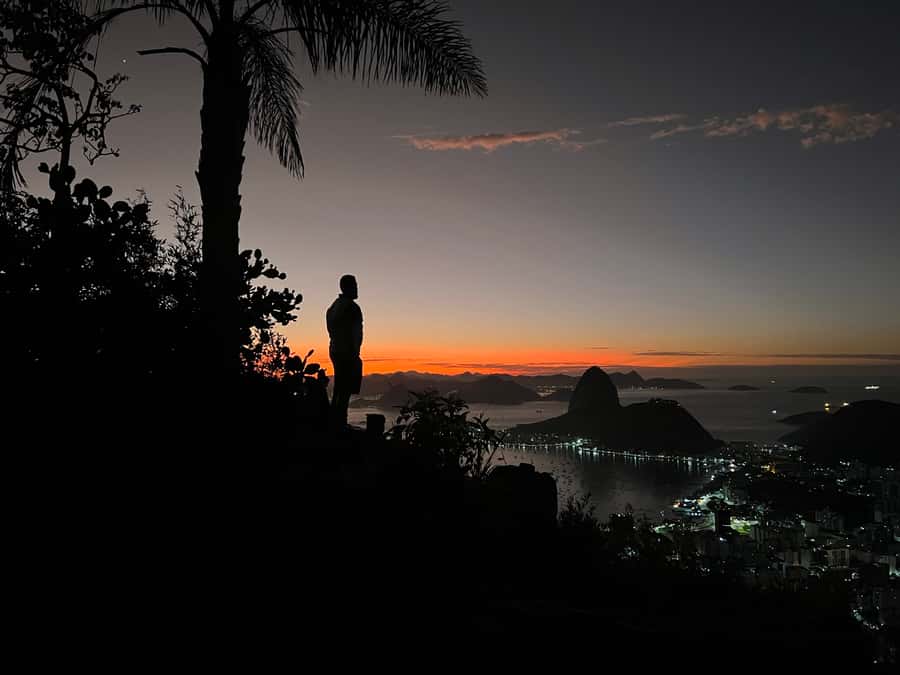 Rio de Janeiro: Sunrise Lookout and Christ the Redeemer Tour - The Sunrise Breakfast Kit, coffee and Brazilian comfort before the climb
