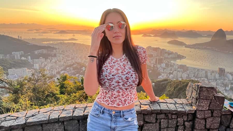 Rio de Janeiro: Sunrise Lookout and Christ the Redeemer Tour - Getting to Christ the Redeemer before the crowd wave