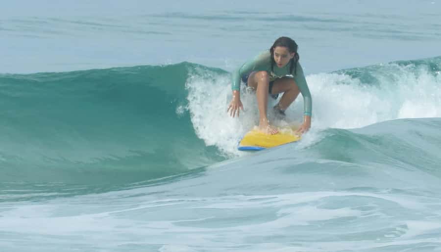 Rio de Janeiro: Surflessons and surfcoach. - The 10-Minute Warm-up and 5-Minute Wave Read