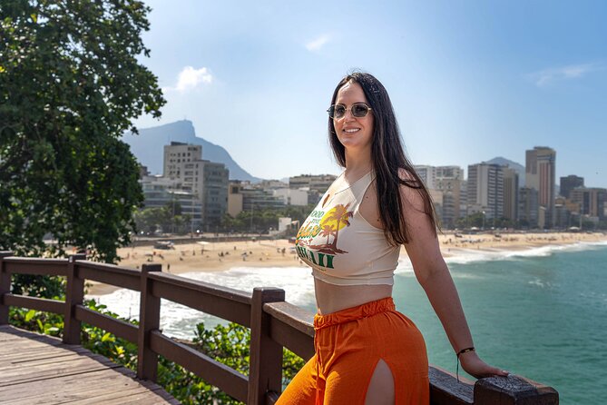 Rio DE Janeiro SUV Private City Tour : avoiding crowds and clouds - Mirante Dona Marta, the photo viewpoint most tours miss