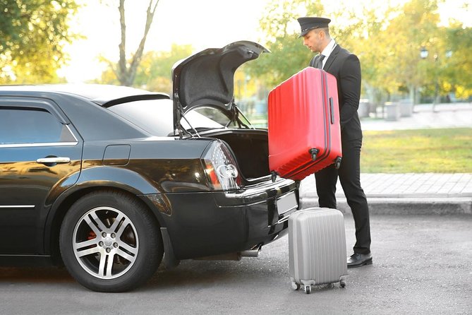 Rio de Janeiro Transfer Hotel Zone to Airport (GIG)(SDU) - The ride itself: safety, comfort, and what to do with your bags