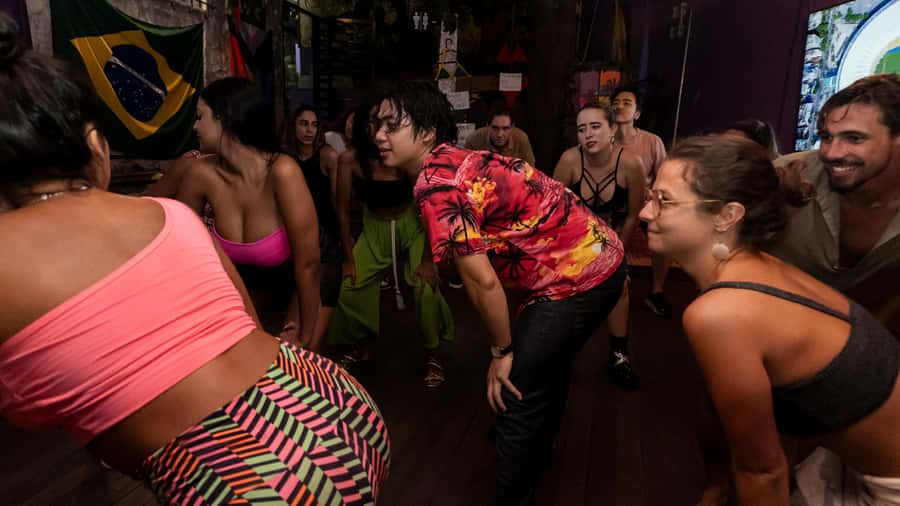 Rio Experience: Caipirinha Workshop (2 Caipis) + Funk Class - The best part for most people, mixing with locals and tourists