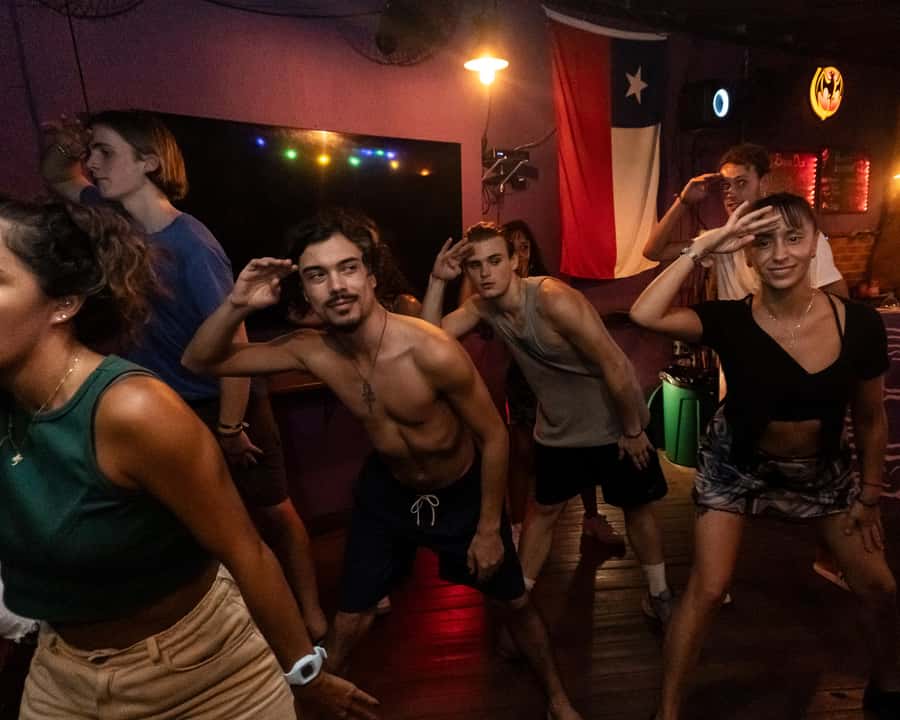 Rio Experience: Caipirinha Workshop (2 Caipis) + Funk Class - Who should book this, and who should skip it