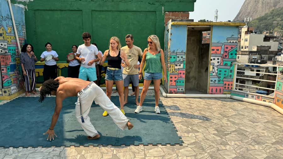 Rio: Favela Rocinha Tour with Local Guide & Secret Spots - Where you meet in Rio, and why that matters
