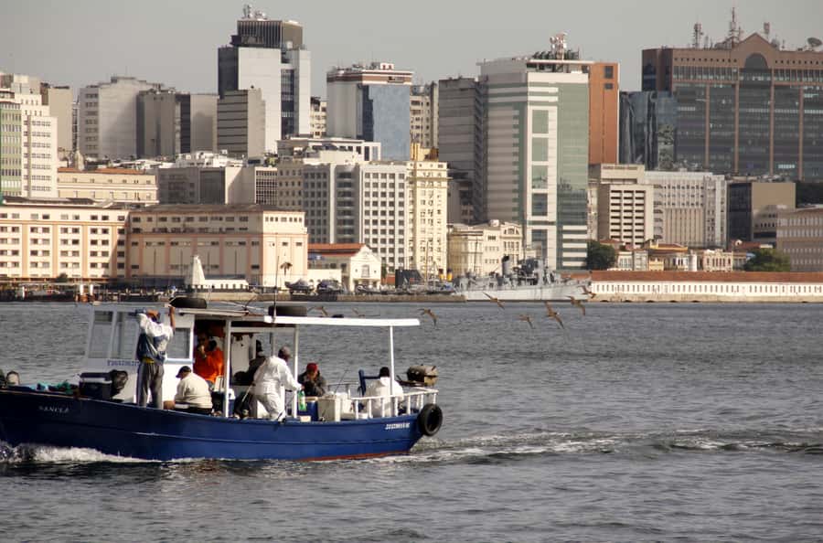 Rio From The Sea: Guanabara Bay Cruise with Optional Lunch - Practical Tips Before You Go, Sunglasses and Small Bags Win