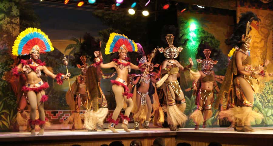 Rio: Ginga Tropical Folkloric Show & Optional Dinner - Key things to know before you go