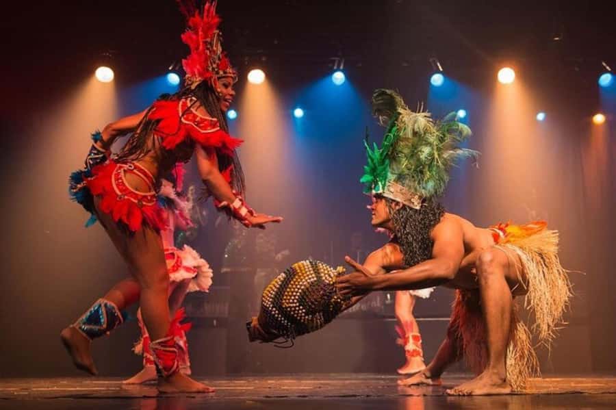 Rio: Ginga Tropical Folkloric Show & Optional Dinner - Churrascaria Dinner Option: What It Adds To Your Evening