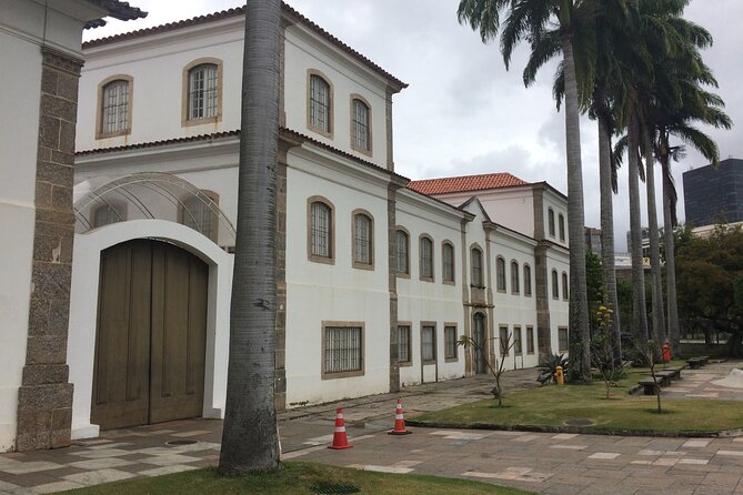 Rio Historic Center Walking Tour with Typical Brazilian Lunch - Largo da Carioca, two churches close together and worth your time