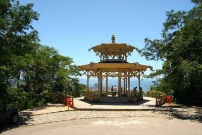 Rio in One Day Private Tour with Christ the Redeemer by Train