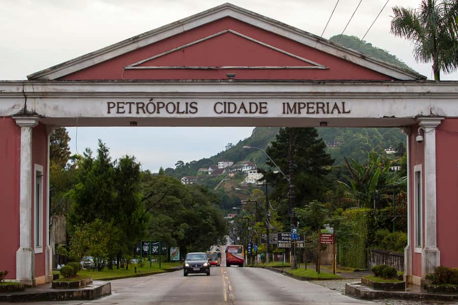 Rio: Petrópolis Guided Cultural City Day Tour with Pickup - Pickup and timing: the “10 minutes early” rule matters