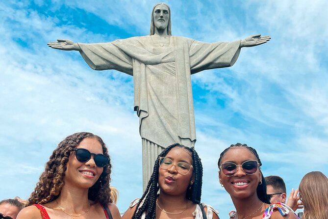 Rio's City Tour - Tickets for Christ, Sugar Loaf & Lunch included - Cinelândia and the Municipal Theater stop that hints at Rio’s culture