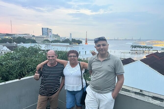 Rio's Downtown Walking Tour: Unveiling Rich History and Landmarks - Museu do Amanhã by Santiago Calatrava, what the building says before you enter