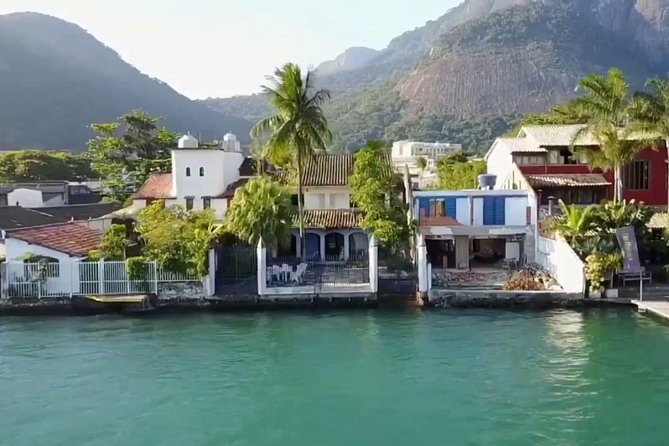 Rio´s Telegraph Rock, Gigóia Island and Wonders of the West Side - Pickup, Private Group, and Air-Conditioned Comfort