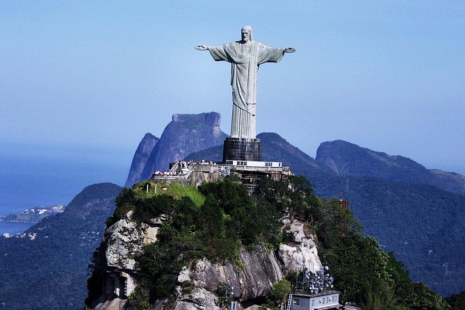 Rio Shore Excursion: Full Day Christ Redeemer, Selaron Steps and Sugar Loaf - Aterro do Flamengo: the scenic break with World War II context