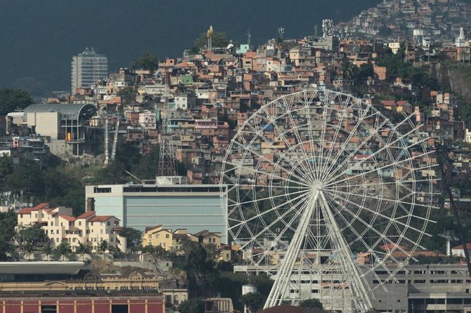 Rio Street Art Tour - Stop 3: Cinelândia, theaters and libraries in the middle of it all